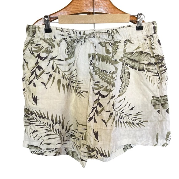 C&C California Pants - C&C California 100% Linen Green and White Leaf Print Women's Shorts Tropical